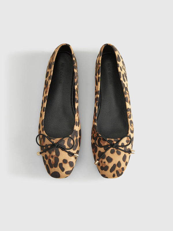 Bow-Decor Leopard Printed Ballet Flats