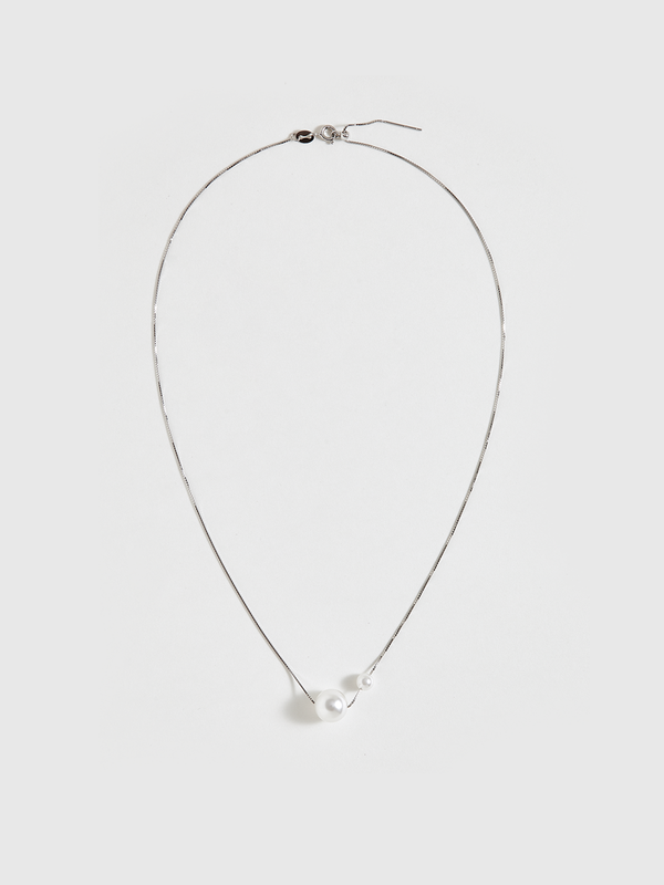 Dual Pearl Pendant Necklace